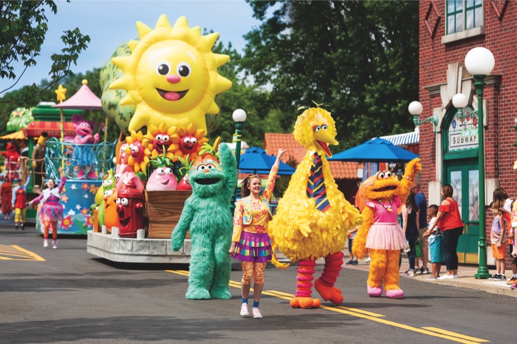 <strong>Sesame Place Theme Park to open in San Diego</strong>