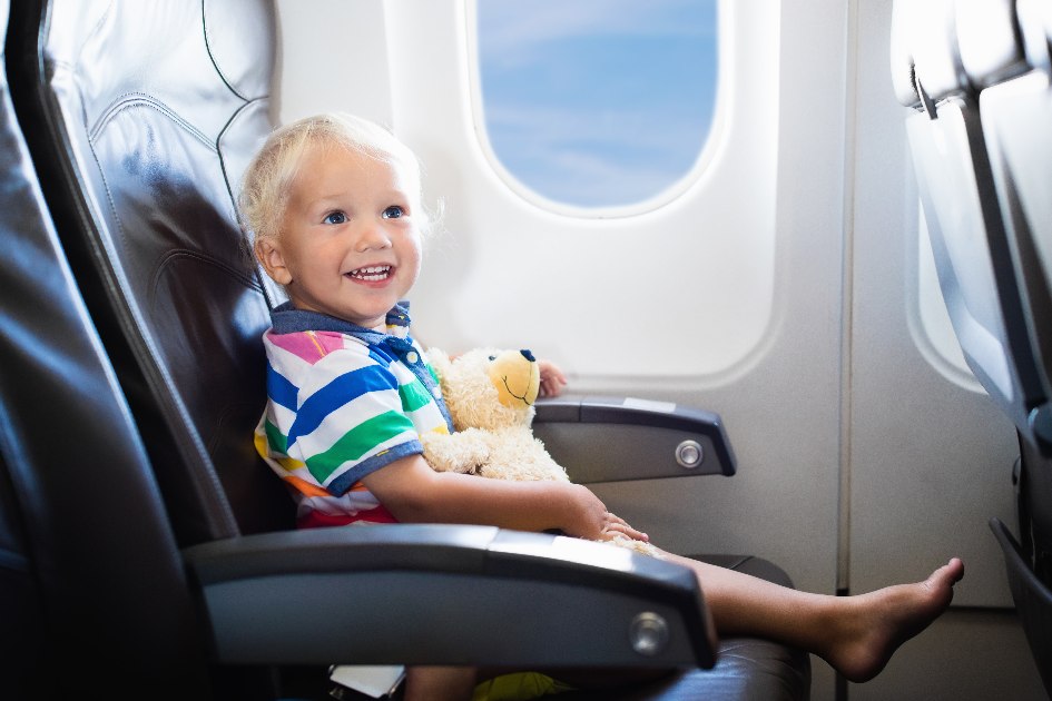 What to bring on a flight for a toddler